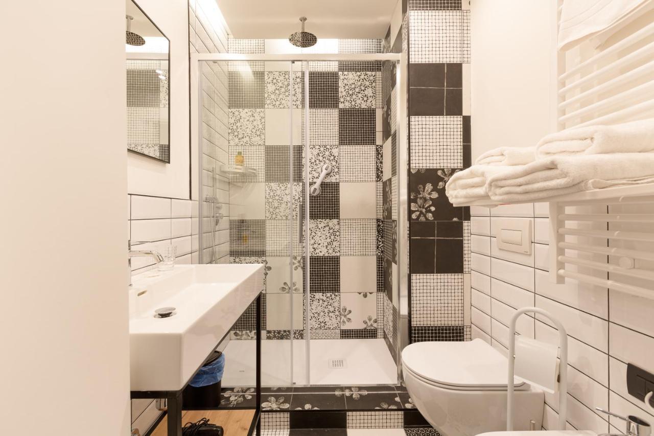 Milano Renovated Apts Apartamento